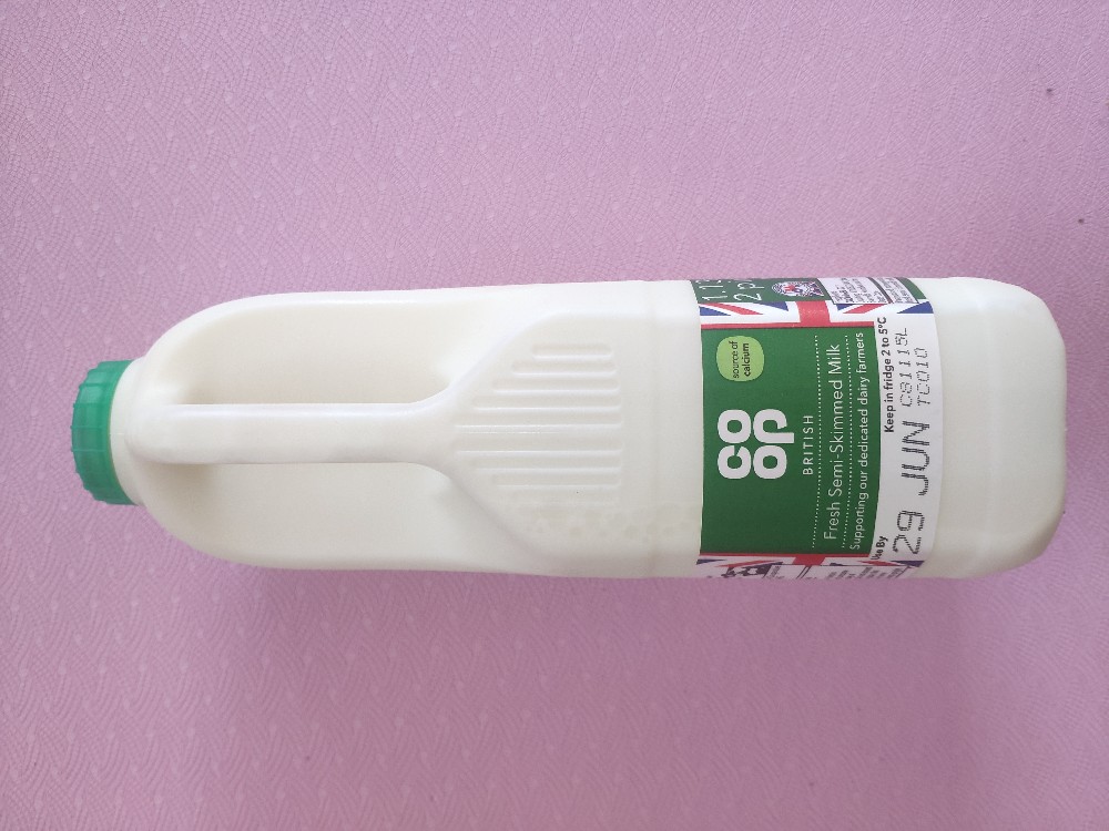 Fresh Semi-Skimmed Milk von patberg | Hochgeladen von: patberg