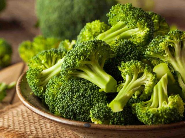 Broccoli by alexghid | Uploaded by: alexghid