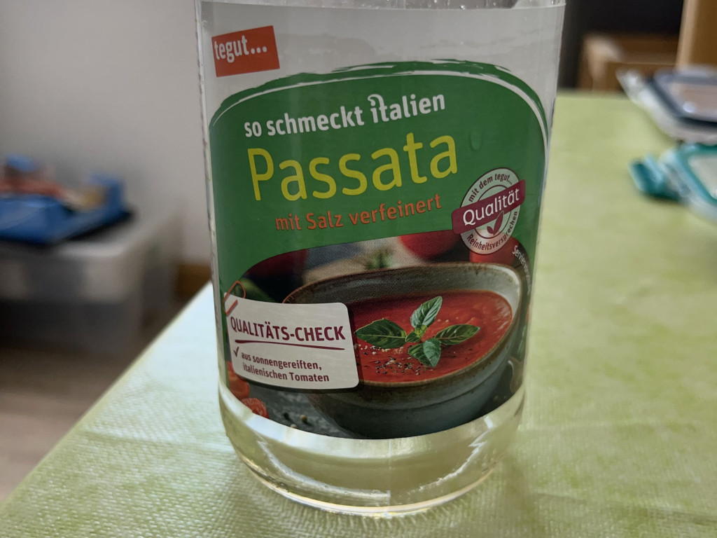 Passata, Mit Salz verfeinert von builttolast84 | Hochgeladen von: builttolast84 Passata, Mit Salz verfeinert von builttolast84 | Hochgeladen von: builttolast84