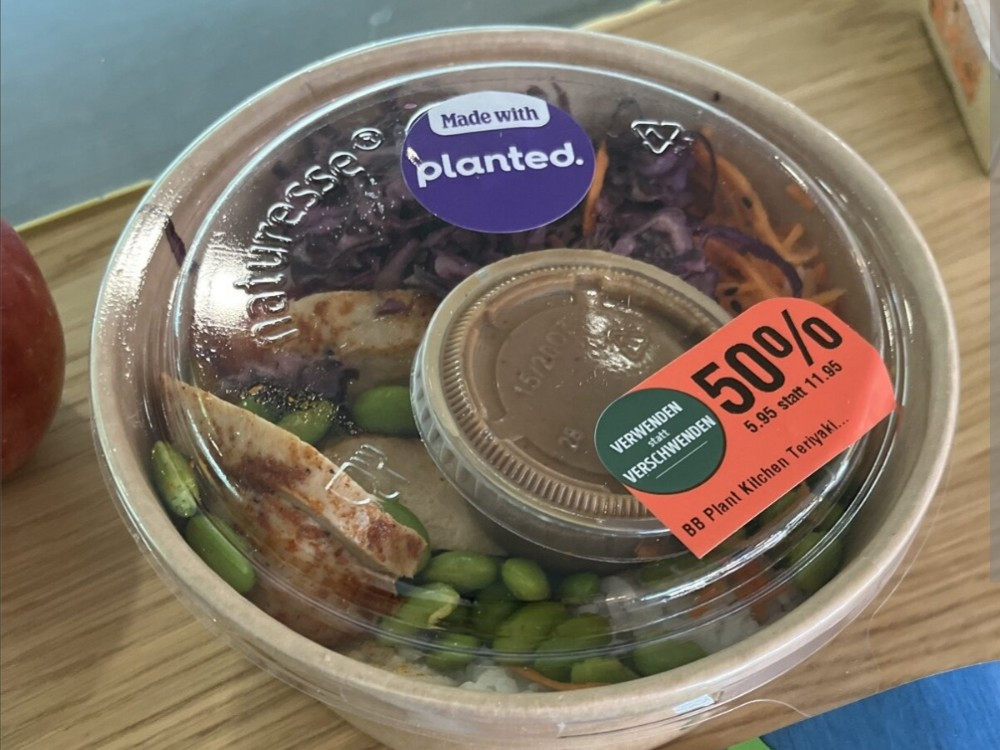 Hochgeladen von: nanunana18