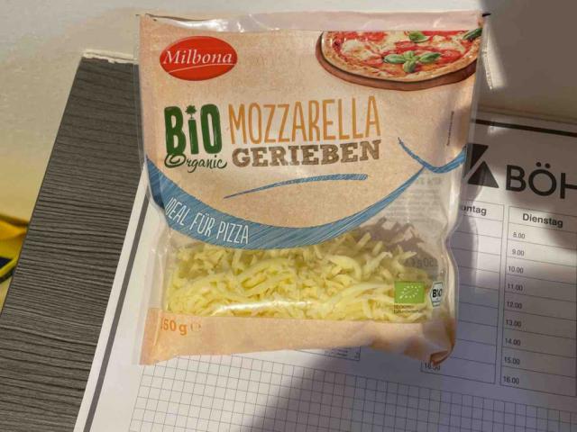 Bio Mozzarella Gerieben von SandroKing15 | Hochgeladen von: SandroKing15