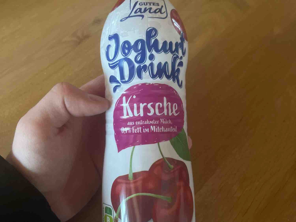 Joghurt Drink Kirsche, aus entrahmter Milch, 0,1% Fett im Milcha | Hochgeladen von: konstantinotmarheinz1