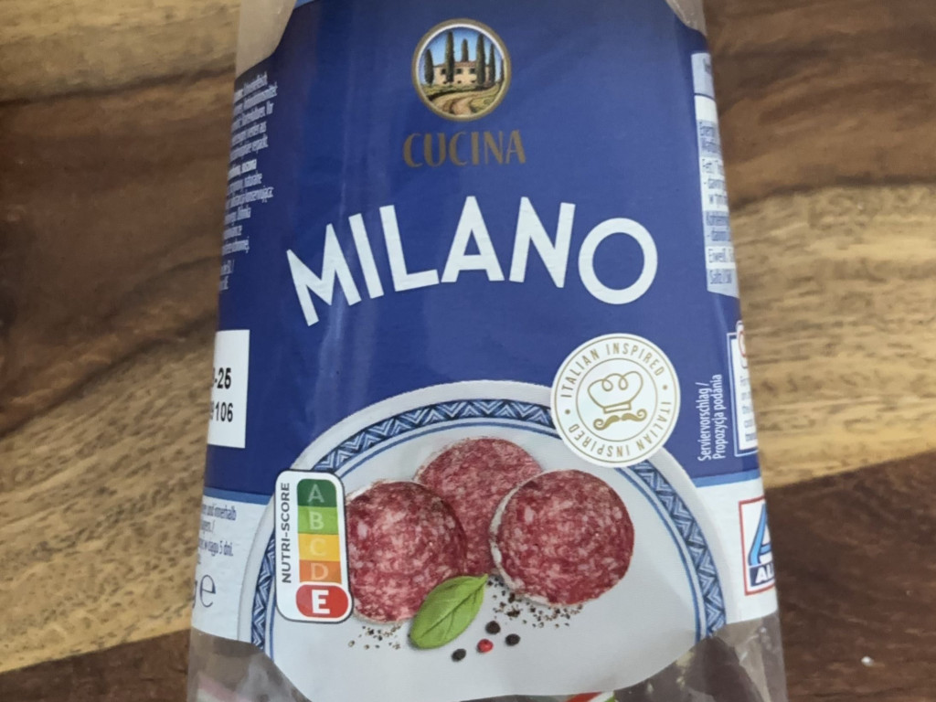Cucuna Milano von Huey61 | Hochgeladen von: Huey61 Cucuna Milano von Huey61 | Hochgeladen von: Huey61