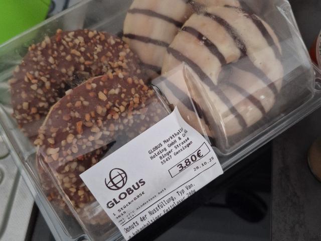 Uploaded by: ErikD. Uploaded by: ErikD.