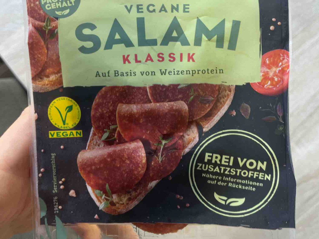 Vegane Salami by FranziskaEverding | Hochgeladen von: FranziskaEverding