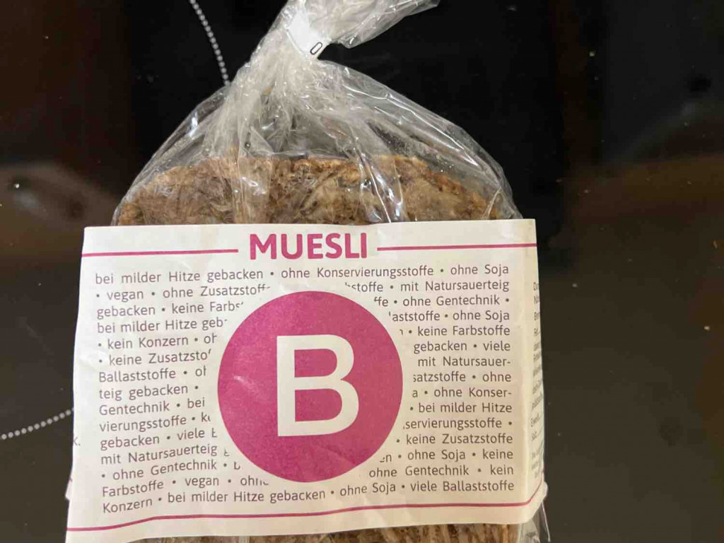 B Just Bread Muesli, Muesli von Vallyofthefatties | Hochgeladen von: Vallyofthefatties