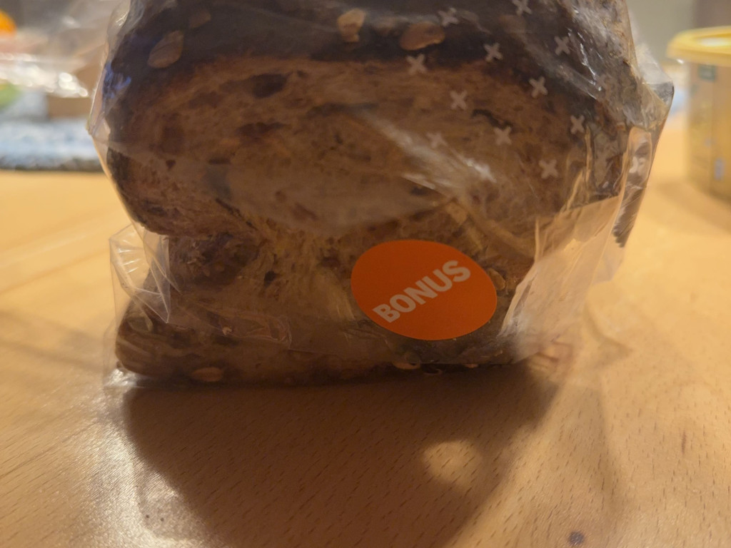 Hochgeladen von: Antrox74