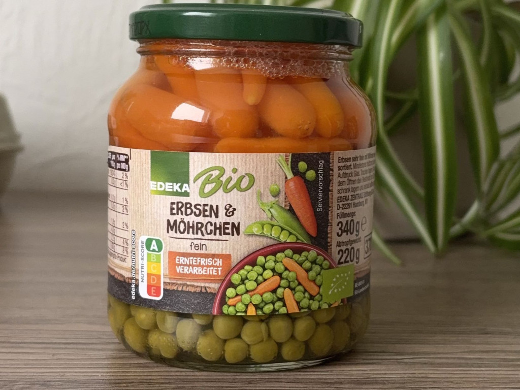 Hochgeladen von: fbnmhn