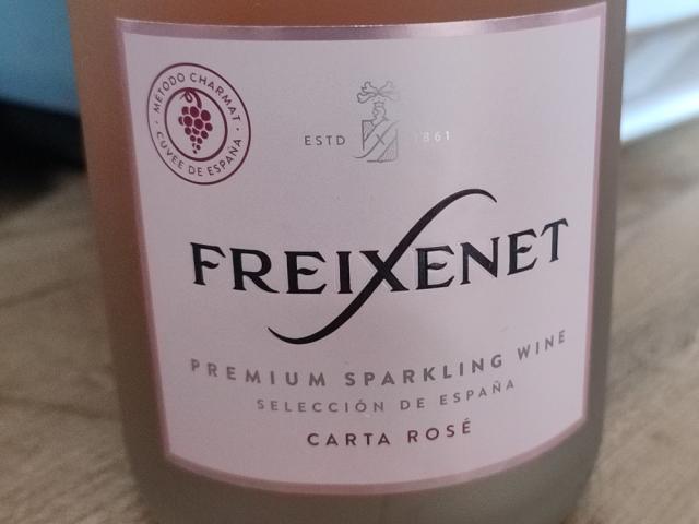 Rosé Dry von Nicole791 | Hochgeladen von: Nicole791 Rosé Dry von Nicole791 | Hochgeladen von: Nicole791