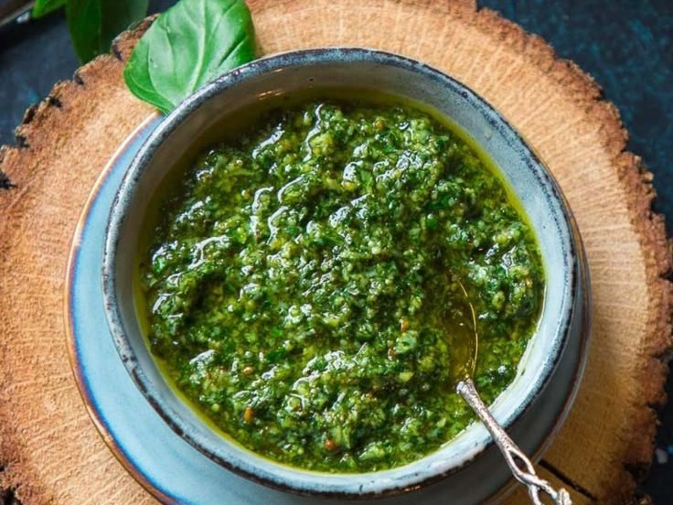 Pesto Genovese a la Juliana von Juliana.k97 | Hochgeladen von: Juliana.k97 Pesto Genovese a la Juliana von Juliana.k97 | Hochgeladen von: Juliana.k97