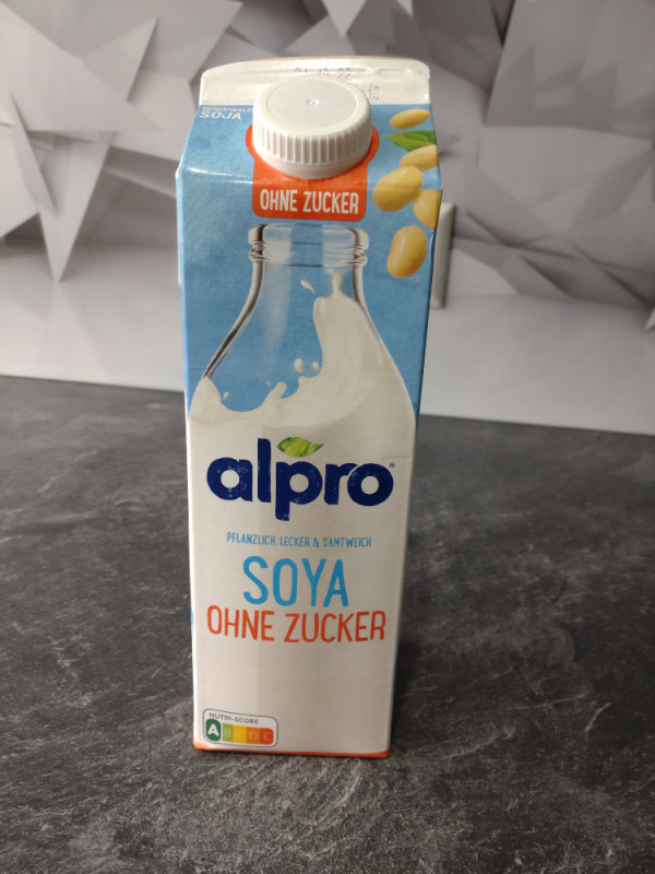 Alpro Soya Milch ohne Zucker by T.a.m.a.r.a | Hochgeladen von: T.a.m.a.r.a