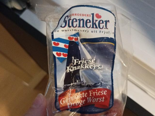 Hochgeladen von: moetreatsia