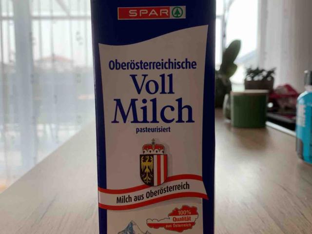 Oberösterreichische Vollmilch, Milch aus Oberösterreich von Cris | Hochgeladen von: CristianBoabes