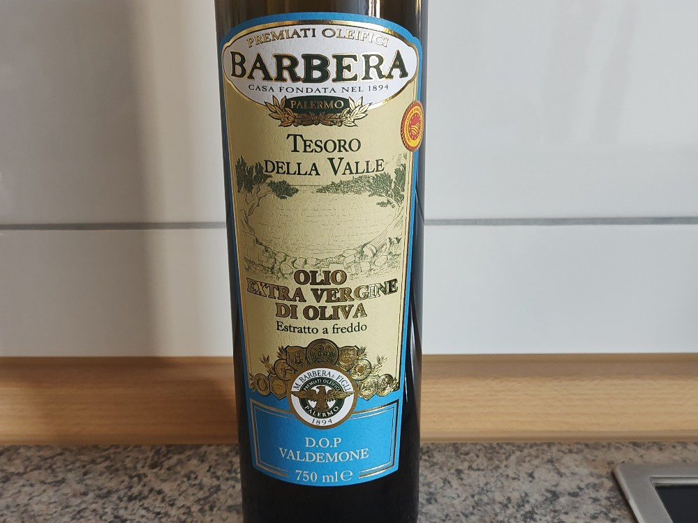 Olio extra Vergine di Olivia, Barbera von Joergjoerg | Hochgeladen von: Joergjoerg Olio extra Vergine di Olivia, Barbera von Joergjoerg | Hochgeladen von: Joergjoerg
