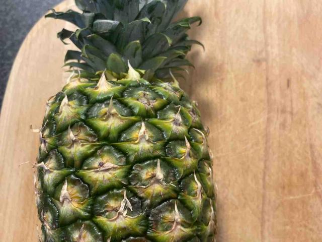 tropical sweet Ananas by ketia | Uploaded by: ketia