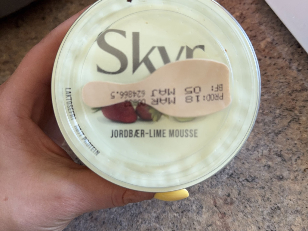 Skyr, Jordbær-lime mousse von mrxgm | Hochgeladen von: mrxgm Skyr, Jordbær-lime mousse von mrxgm | Hochgeladen von: mrxgm