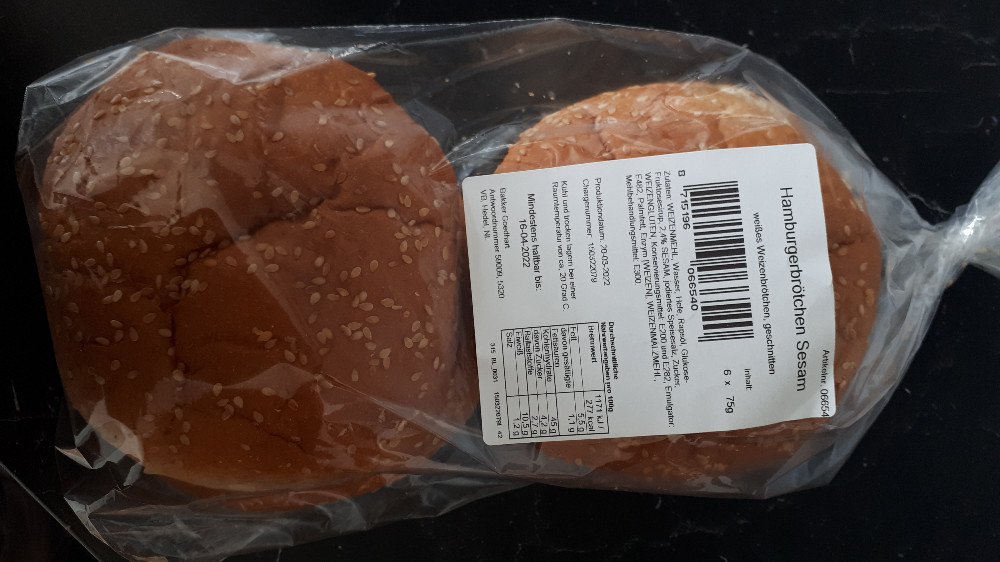 Hamburgerbrötchen Sesam von olito.71 | Hochgeladen von: olito.71
