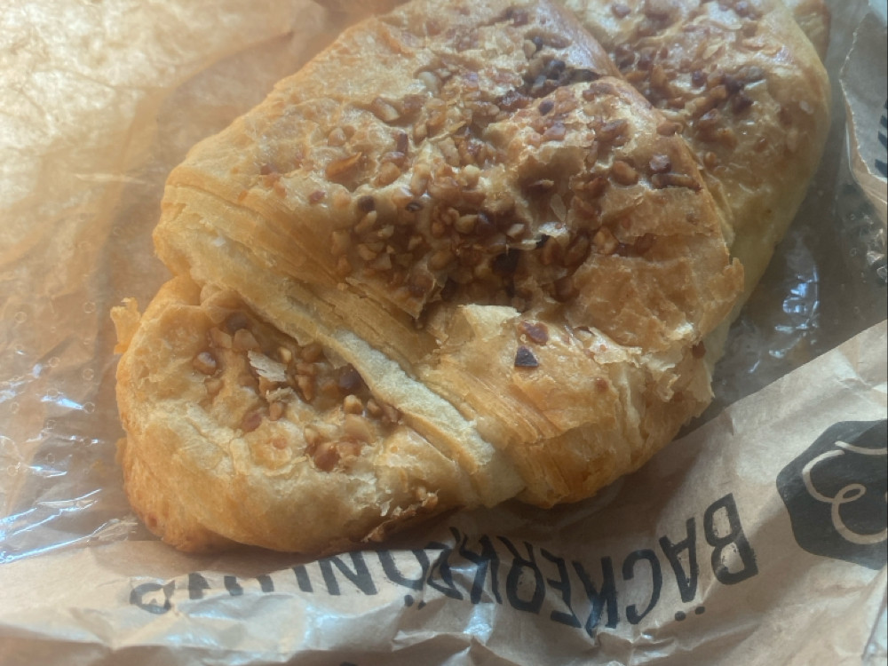 Nuss Nougat Croissant von lindaaaaaaaaaaaaaa | Hochgeladen von: lindaaaaaaaaaaaaaa Nuss Nougat Croissant von lindaaaaaaaaaaaaaa | Hochgeladen von: lindaaaaaaaaaaaaaa