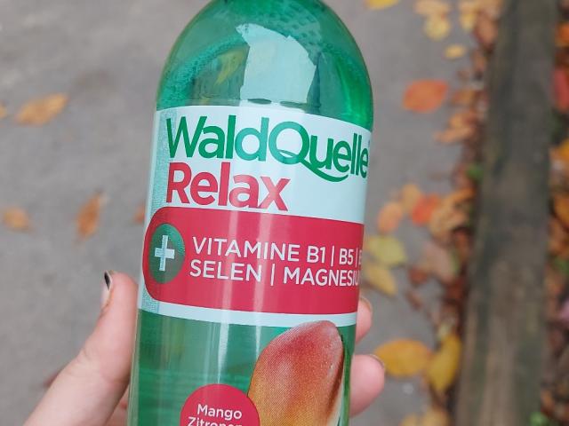 Hochgeladen von: Lilivanilli 2.0 Hochgeladen von: Lilivanilli 2.0