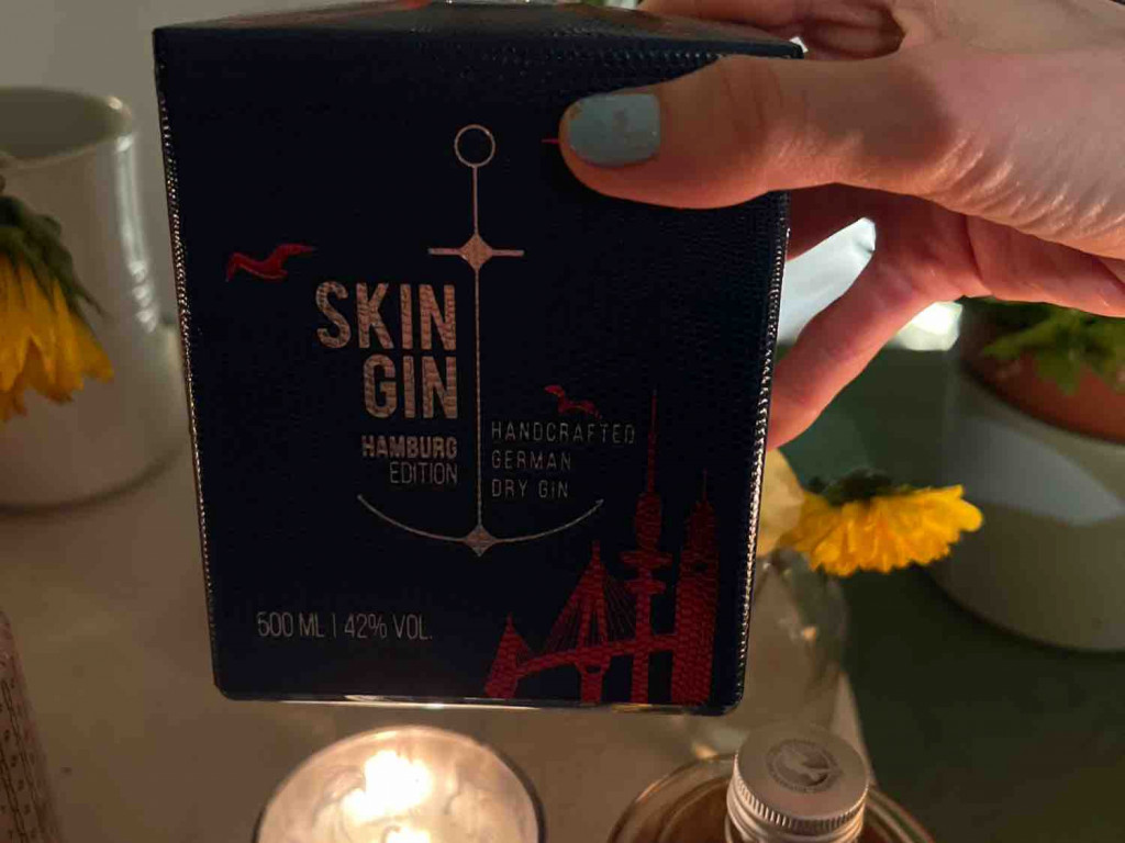 Skin Gin, Hamburg Edition von Synni777 | Hochgeladen von: Synni777