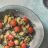 Caesar-Salat mit gebratenen Gnocchi, dazu marinierte Kirschtomat | Hochgeladen von: rm300690