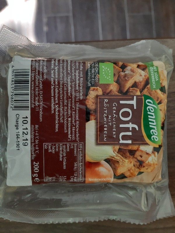 Tofu, geräuchert mit Röstzwiebeln von denisebasse | Hochgeladen von: denisebasse
