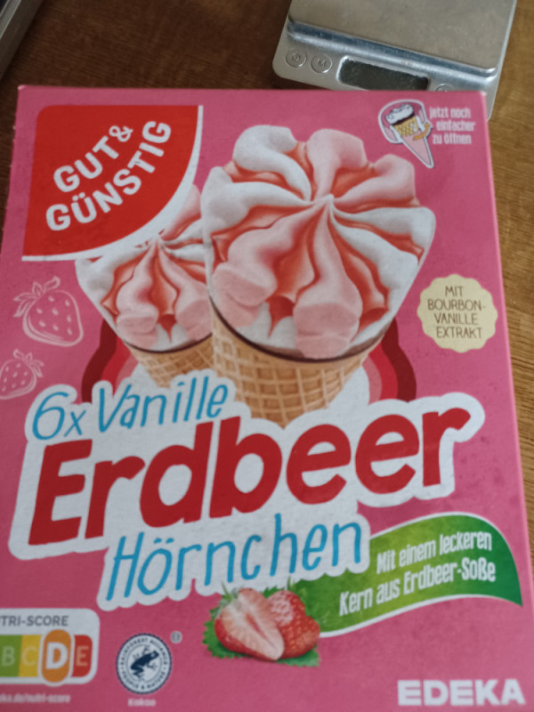 Erdbeer vanille hörnchen, eis von hald | Hochgeladen von: hald