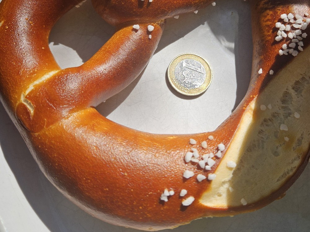 Laugenbrezel [Stella Bootshaus] von BlAckZ3c | Hochgeladen von: BlAckZ3c