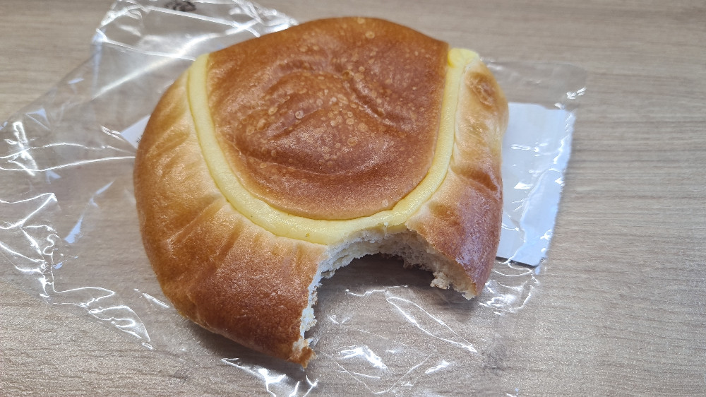 Choux Cream Brot, 1 Piece von Miori89 | Hochgeladen von: Miori89