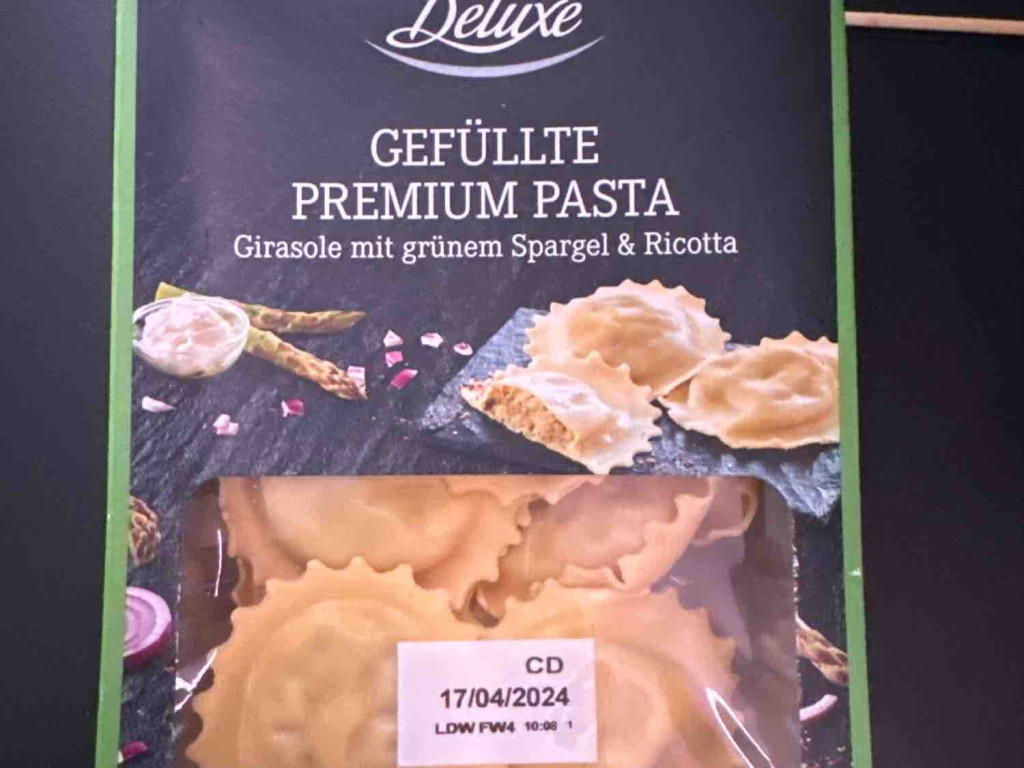 gefüllte premium pasta, Spargel von Salva001 | Hochgeladen von: Salva001