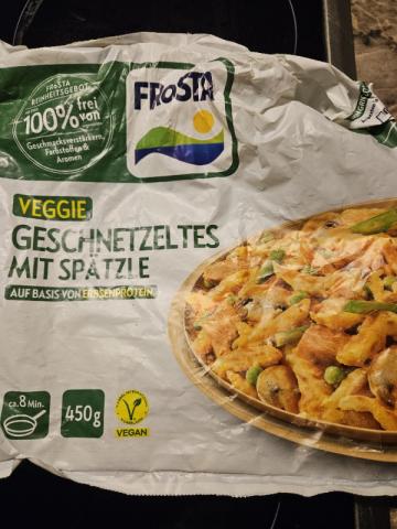 veggie geschnätzeltee mit Spätzle, auf Basis von Erbsenprotein b | Hochgeladen von: hannicorn