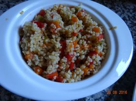 Couscous Salat, Bulgur mit Paprika und frischen Kräutern | Hochgeladen von: reg.