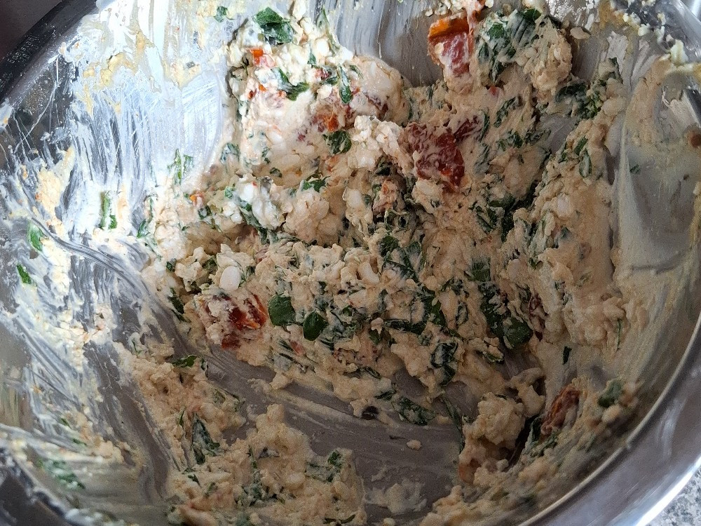 Capeletti Bärlauchfrischkäse von Naldo71 | Hochgeladen von: Naldo71 Capeletti Bärlauchfrischkäse von Naldo71 | Hochgeladen von: Naldo71