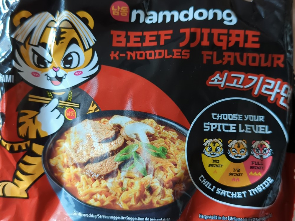 Hochgeladen von: schwarzerdow