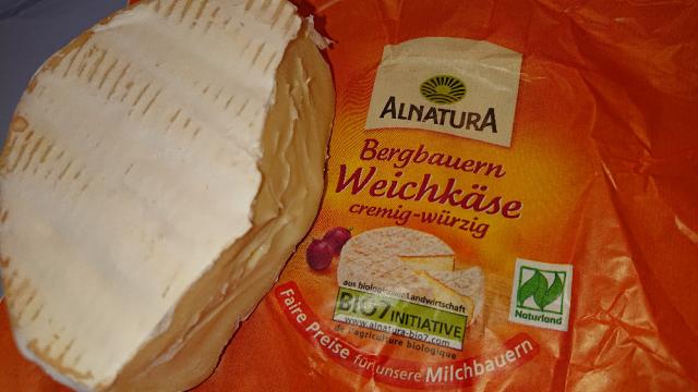 Bergbauernkäse, cremig-würzig von stenzenberger809 | Hochgeladen von: stenzenberger809