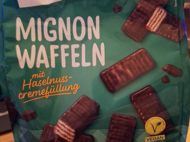 Mignon Waffeln, mit Haselnussfüllung (vegan) by Mahalove | Uploaded by: Mahalove