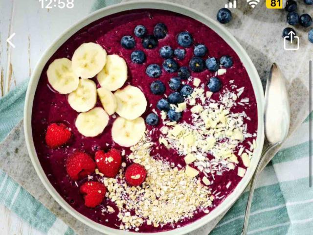 Blaubeer-Bananen-Bowl von Simoneeeee | Hochgeladen von: Simoneeeee