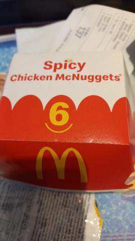 6er Spicy Chicken McNuggets von Tabeaxlqz | Hochgeladen von: Tabeaxlqz