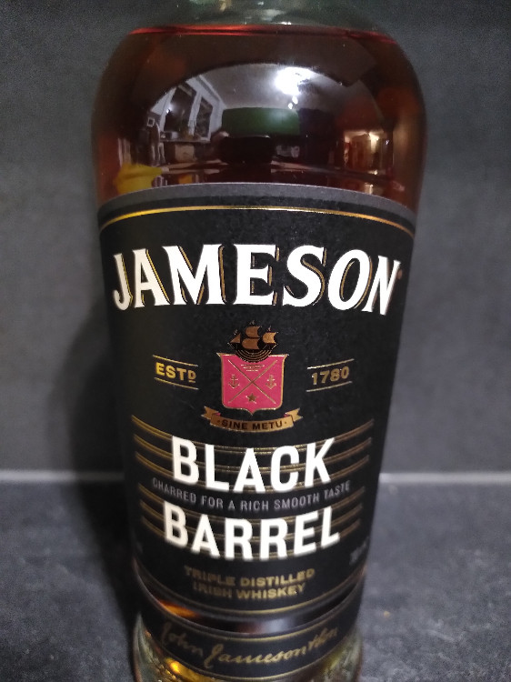 Black Barrel, Triple distilled Irish Whiskey von hartl-hannes@we | Hochgeladen von: hartl-hannes@web.de