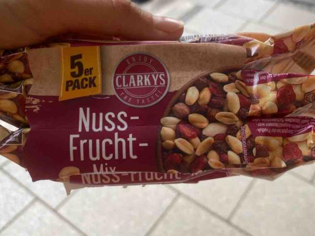 Nuss-Frucht-Mix by Kikisam98 | Hochgeladen von: Kikisam98