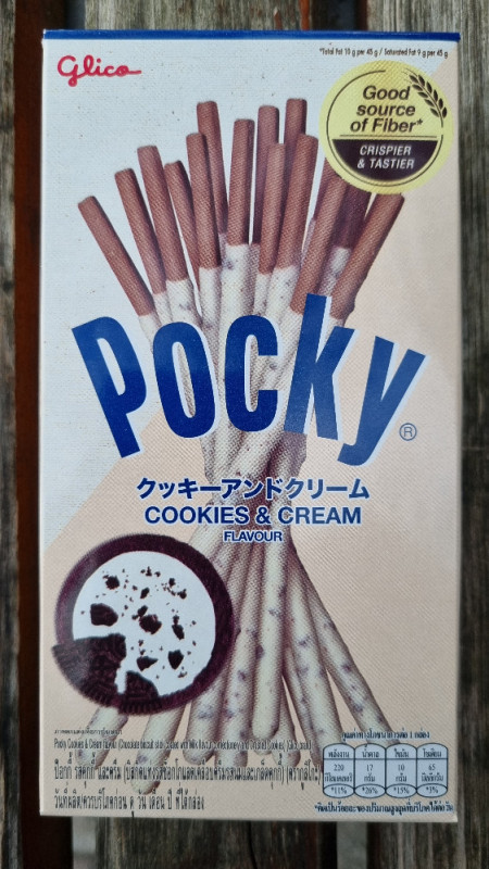 Pocky, Cookies & Cream von lezginesmeray247 | Hochgeladen von: lezginesmeray247