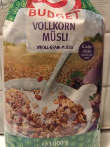 Vollkorn Müsli, Traube Nuss by EricaNorthman | Uploaded by: EricaNorthman