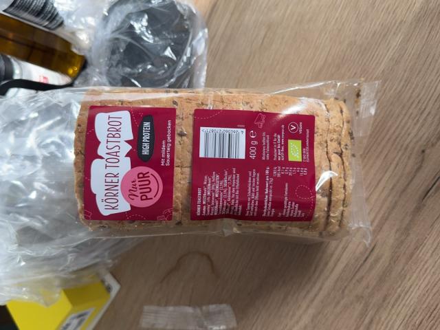 Hochgeladen von: kirablonigen