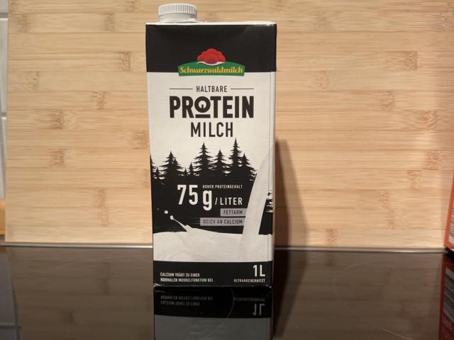 Hochgeladen von: LucaB2607 Hochgeladen von: LucaB2607