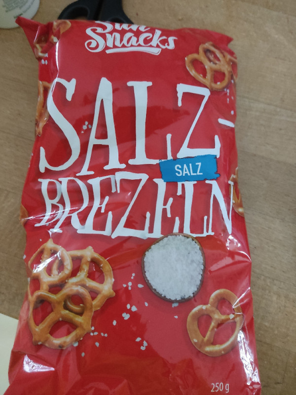 Salzbrezeln, Salz by Jxnn1s | Hochgeladen von: Jxnn1s