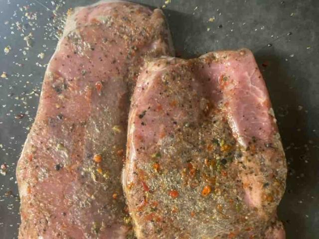 Kalbshüftsteaks, Pfeffer von MNGG | Hochgeladen von: MNGG