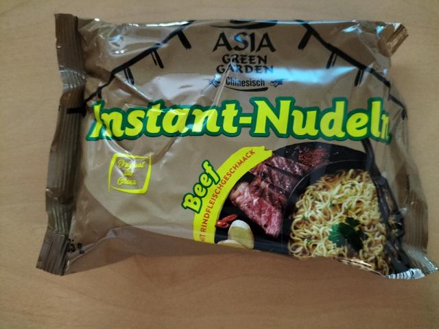 Instant Nudeln Beef by Tinko101 | Uploaded by: Tinko101