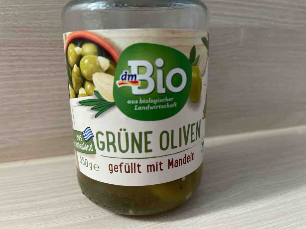Grüne Oliven, gefüllt mit Mandeln von Saskiano | Hochgeladen von: Saskiano