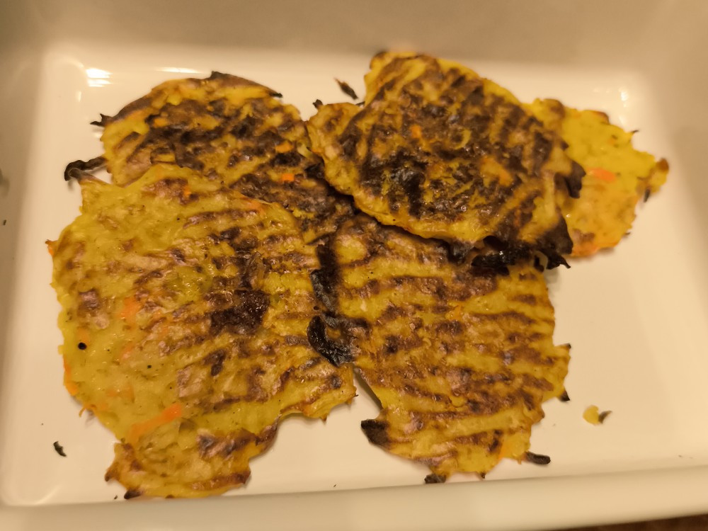 Hochgeladen von: Catinkaaa