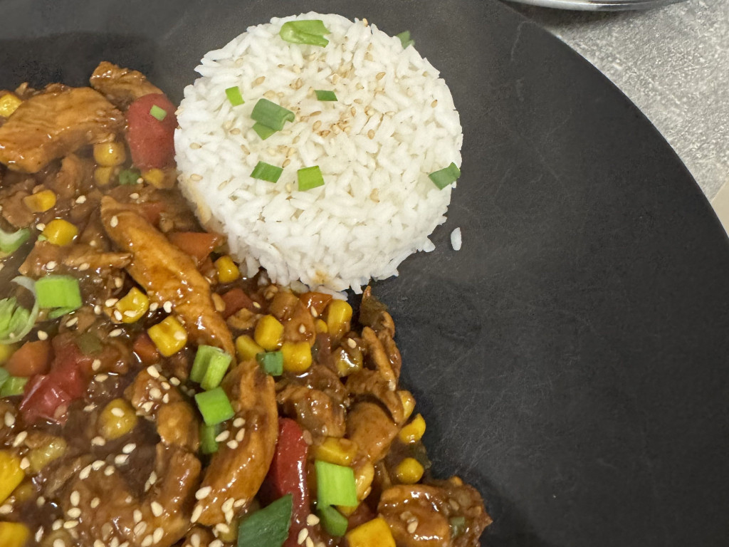Asia reispfanne mit Hühnchen von laupeto | Hochgeladen von: laupeto Asia reispfanne mit Hühnchen von laupeto | Hochgeladen von: laupeto